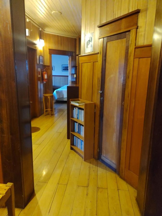 Hostal Casa Florencia ปูแอร์โตบารัส ภายนอก รูปภาพ