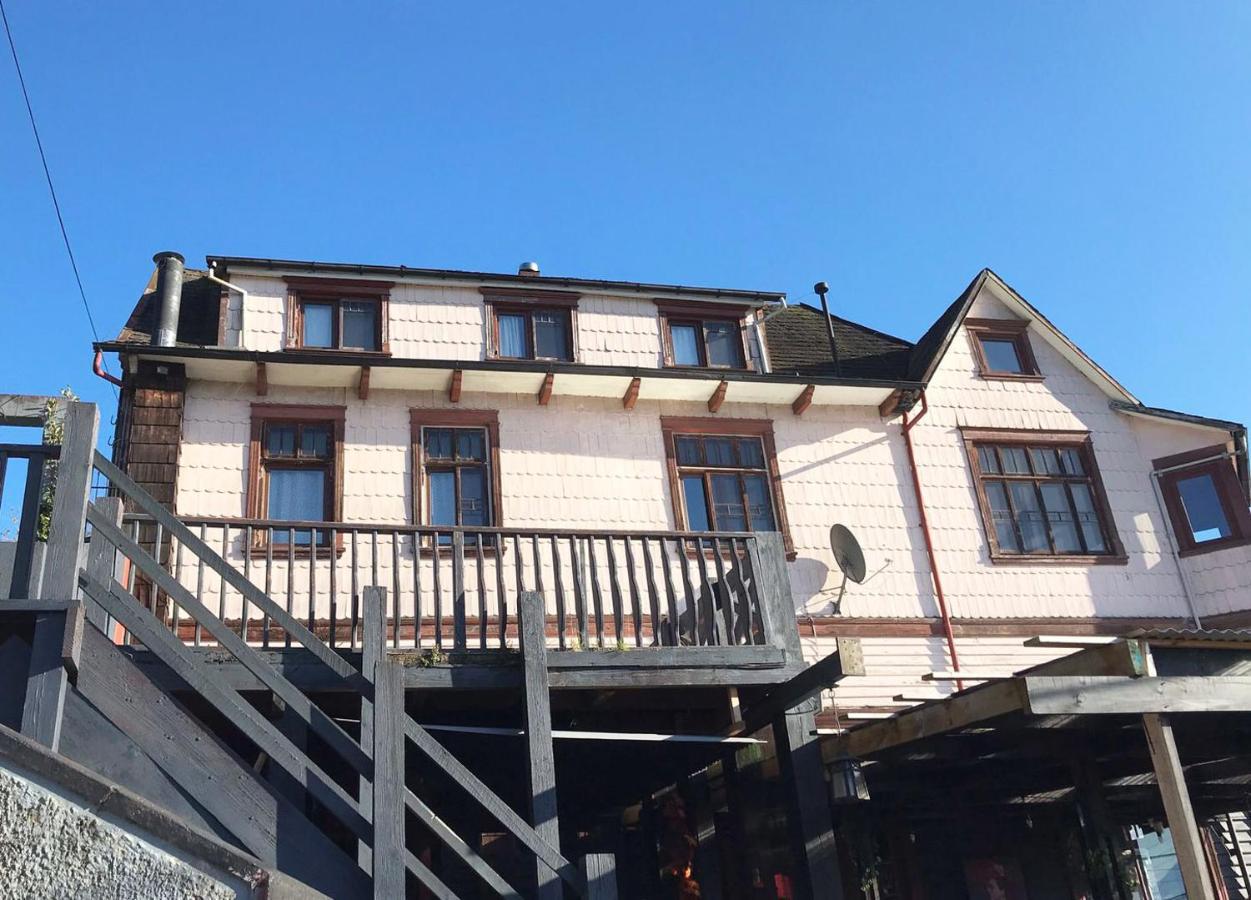 Hostal Casa Florencia ปูแอร์โตบารัส ภายนอก รูปภาพ